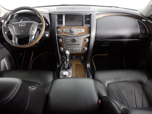 Infiniti QX56, 5.6 л, АТ, 2011 фото 9