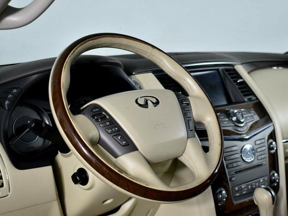 Infiniti QX56, 5.6 л, АТ, 2012 фото 8