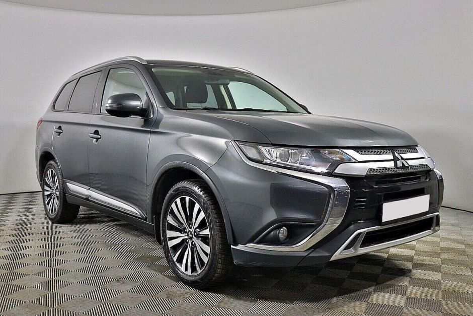 Mitsubishi Outlander, 2.0 л, Вариатор, 2018 фото 5
