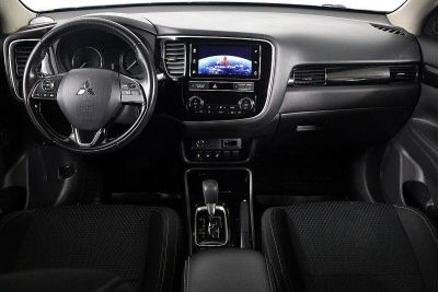 Mitsubishi Outlander, 2.0 л, CVT, 2018 фото 8