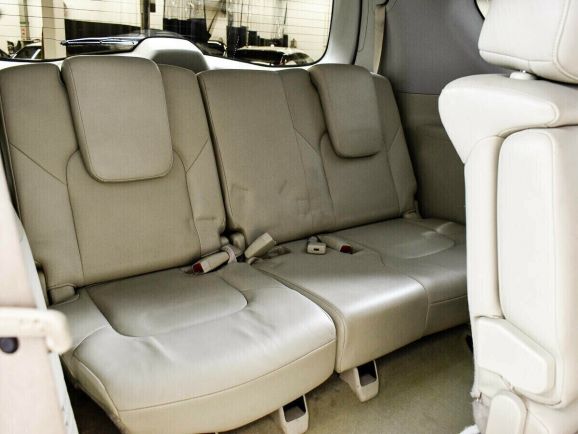 Infiniti QX56, 5.6 л, АТ, 2011 фото 1