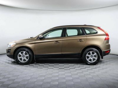 Volvo XC60, 2.4 л, АКПП, 2010 фото 9