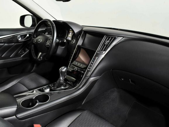Infiniti Q50, 2.0 л, АТ, 2014 фото 9