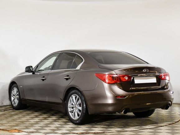 Infiniti Q50, 2.0 л, АТ, 2015 фото 4