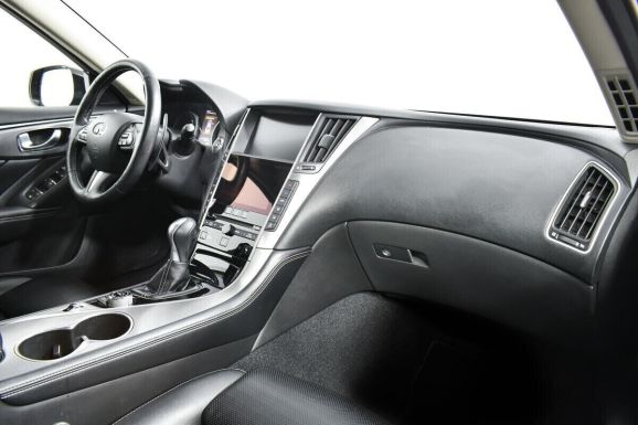 Infiniti Q50, 2.0 л, АТ, 2015 фото 9