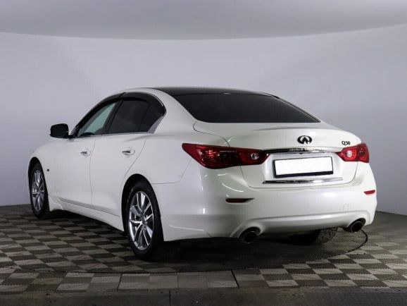 Infiniti Q50, 2.0 л, АТ, 2015 фото 4