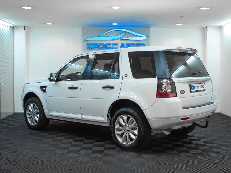 Land Rover Freelander HSE, 2.2 л, АТ, 2013 фото 6