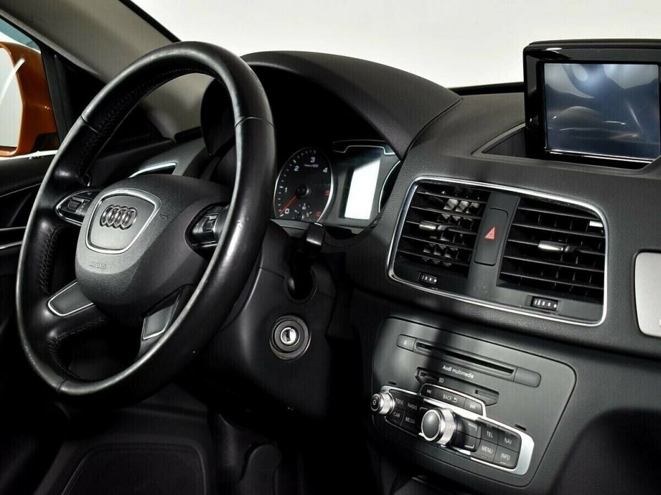 Audi Q3, 2.0 л, Робот, 2012 фото 11
