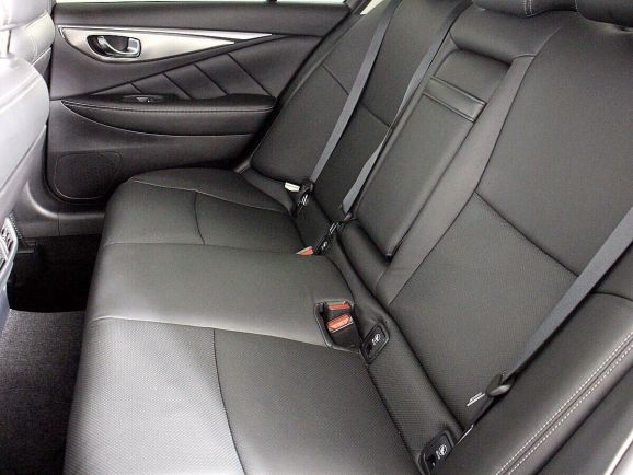 Infiniti Q50, 2.0 л, АТ, 2017 фото 1