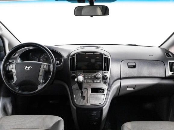 Hyundai Grand Starex, 2.5 л, АТ, 2010 фото 7