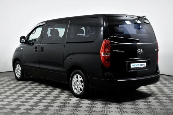 Hyundai Grand Starex, 2.5 л, АТ, 2016 фото 4