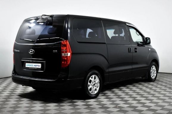 Hyundai Grand Starex, 2.5 л, АТ, 2016 фото 6