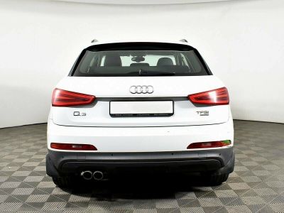 Audi Q3, 2.0 л, РКПП, 2013 фото 8