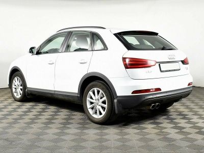 Audi Q3, 2.0 л, РКПП, 2013 фото 9