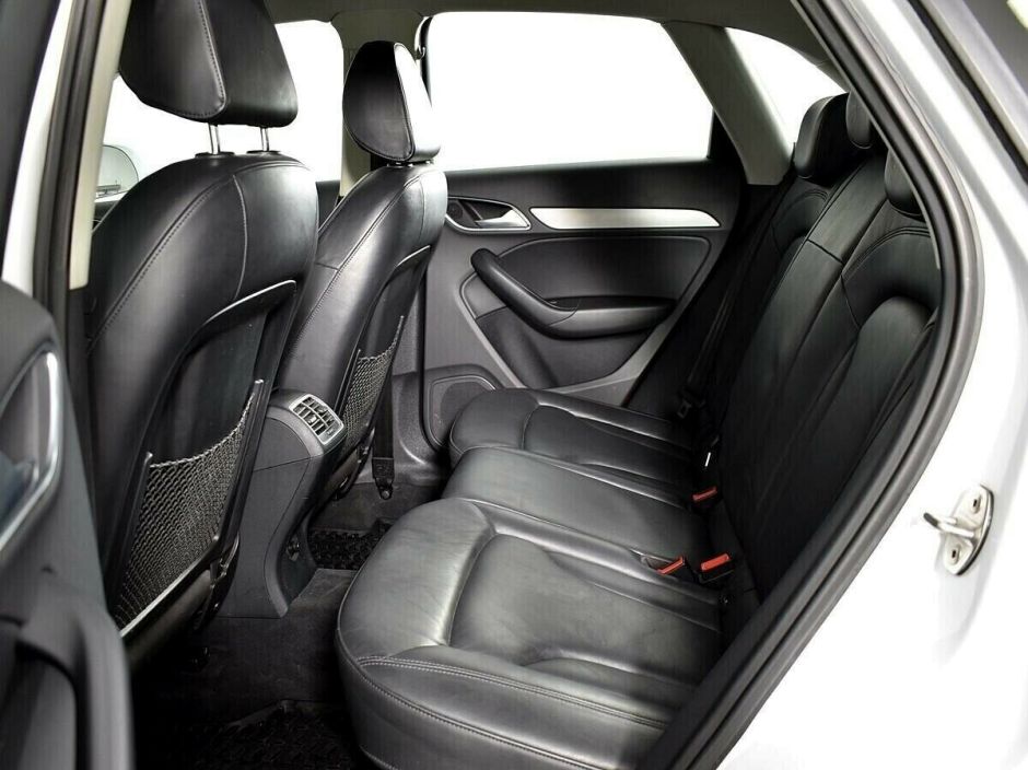 Audi Q3, 2.0 л, Робот, 2013 фото 12