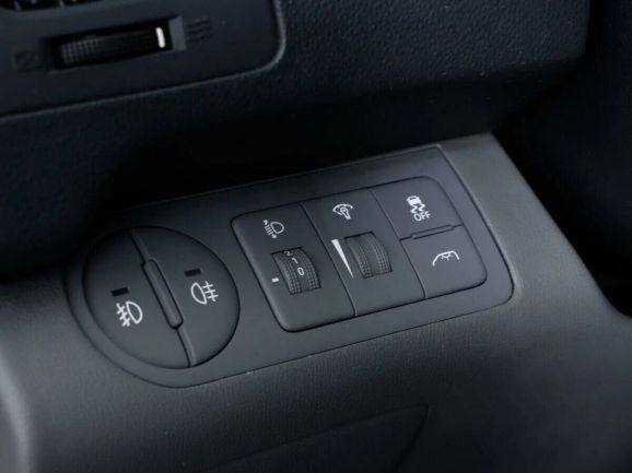 Hyundai H-1, 2.5 л, АТ, 2015 фото 9