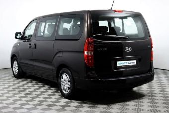 Hyundai H-1, 2.5 л, АКПП, 2016 фото 4