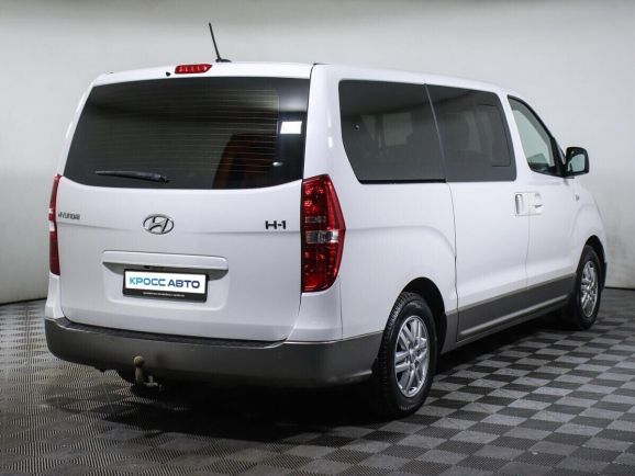 Hyundai H-1, 2.5 л, АТ, 2016 фото 6