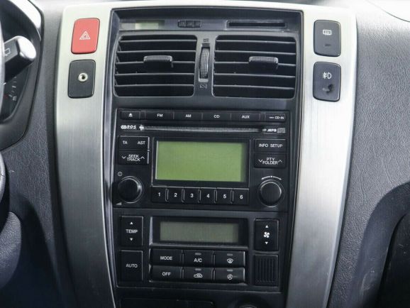 Hyundai Tucson, 2.0 л, МТ, 2008 фото 2