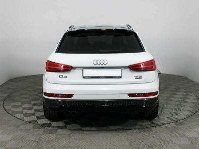 Audi Q3, 2.0 л, РКПП, 2018 фото 8