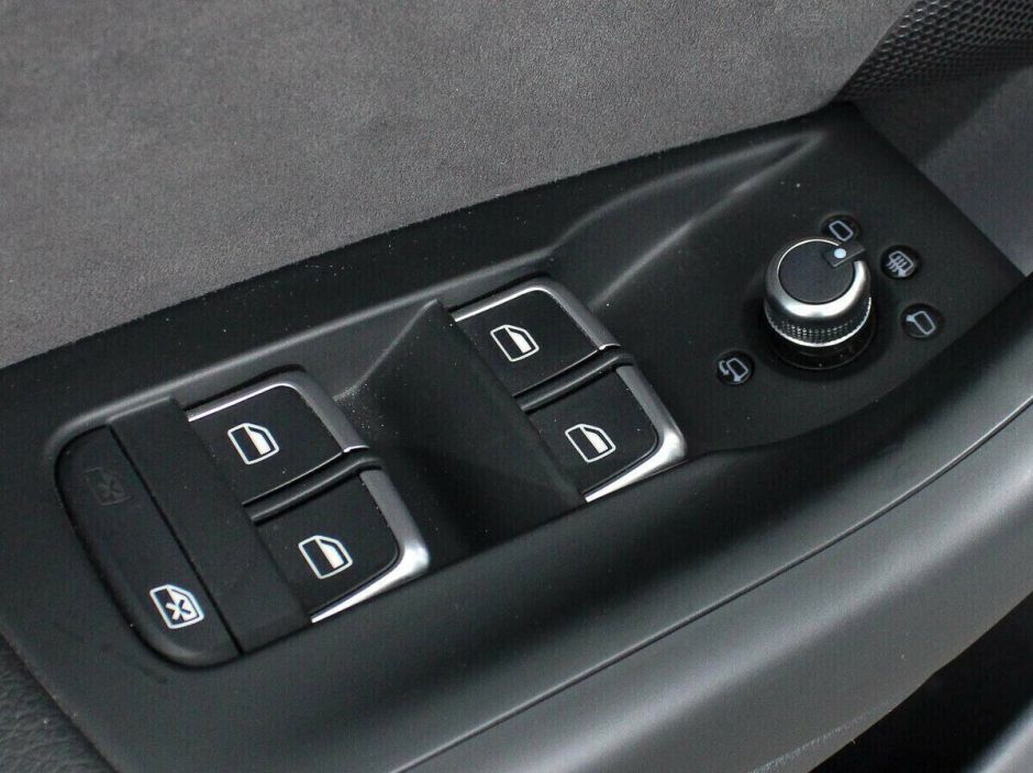 Audi Q3, 2.0 л, Робот, 2018 фото 14