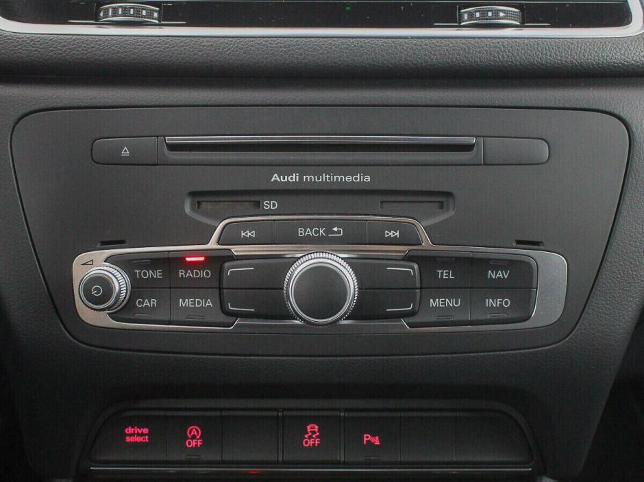 Audi Q3, 2.0 л, Робот, 2018 фото 15