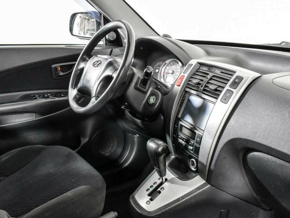 Hyundai Tucson, 2.0 л, АТ, 2011 фото 2