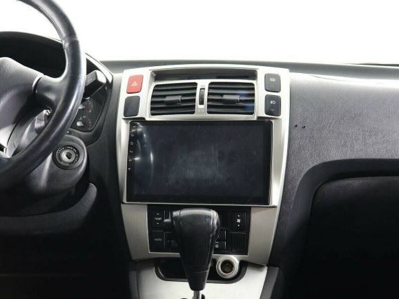 Hyundai Tucson, 2.0 л, АТ, 2011 фото 2