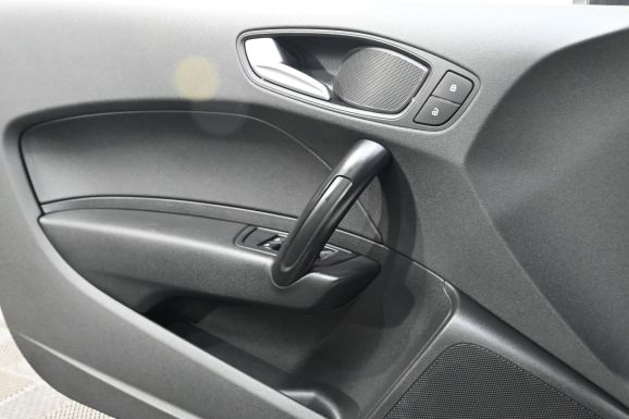 Audi A1, 1.4 л, Робот, 2012 фото 1