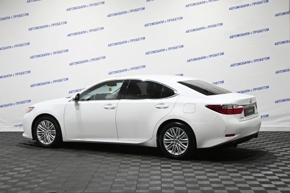 Lexus ES, 2.5 л, АТ, 2013 фото 6