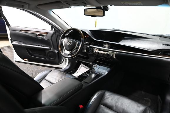 Lexus ES, 2.5 л, АТ, 2013 фото 7