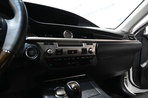 Lexus ES, 2.5 л, АТ, 2013 фото 2