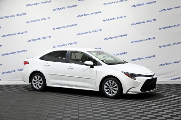 Toyota Corolla, 1.8 л, Вариатор, 2019 фото 5