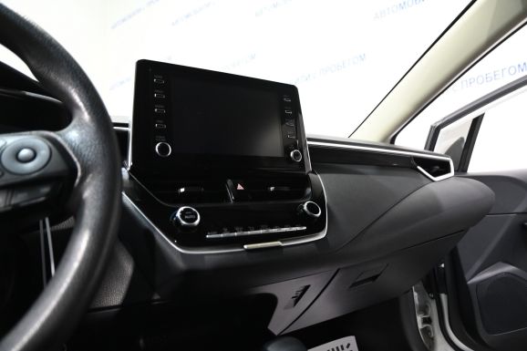 Toyota Corolla, 1.8 л, Вариатор, 2019 фото 10