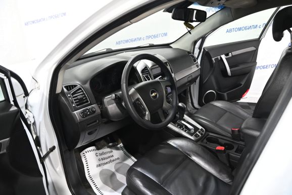 Chevrolet Captiva, 2.2 л, АТ, 2012 фото 7