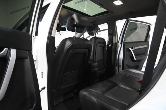 Chevrolet Captiva, 2.2 л, АТ, 2012 фото 8