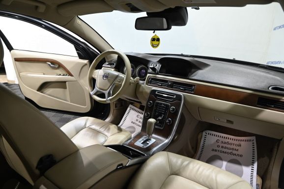 Volvo S80, 2.5 л, АТ, 2011 фото 7