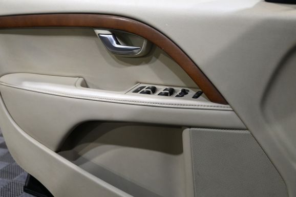 Volvo S80, 2.5 л, АТ, 2011 фото 9