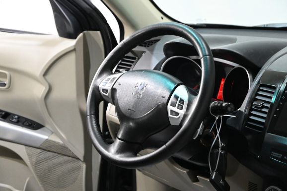 Peugeot 4007, 2.4 л, Вариатор, 2008 фото 10