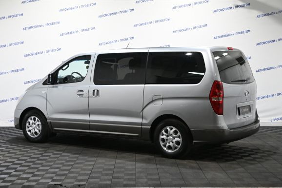 Hyundai H-1, 2.5 л, АТ, 2012 фото 6