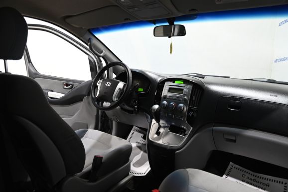 Hyundai H-1, 2.5 л, АТ, 2012 фото 11