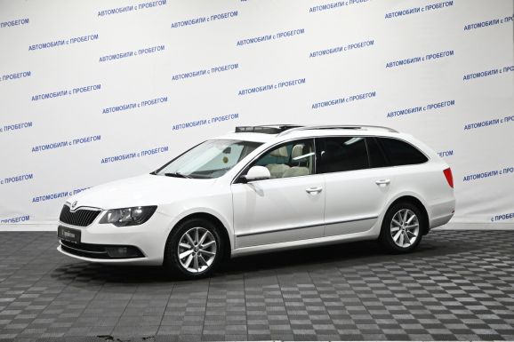 Skoda Superb, 2.0 л, Робот, 2013 фото 3