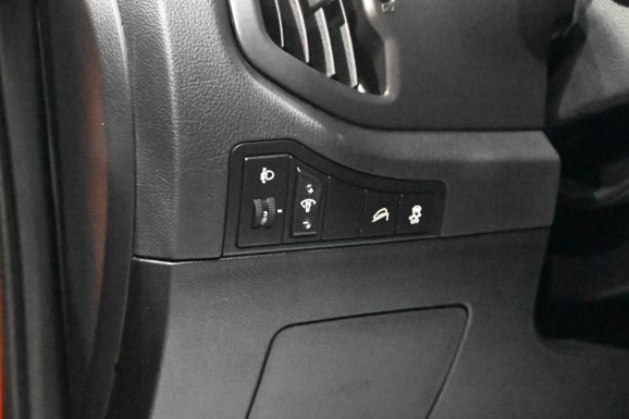 Kia Sportage, 2.0 л, АТ, 2010 фото 10