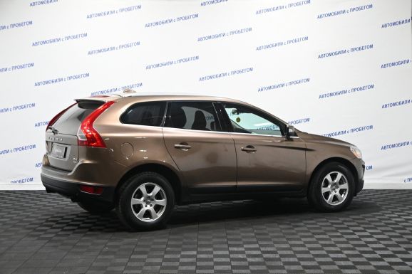 Volvo XC60, 2.4 л, АТ, 2012 фото 4