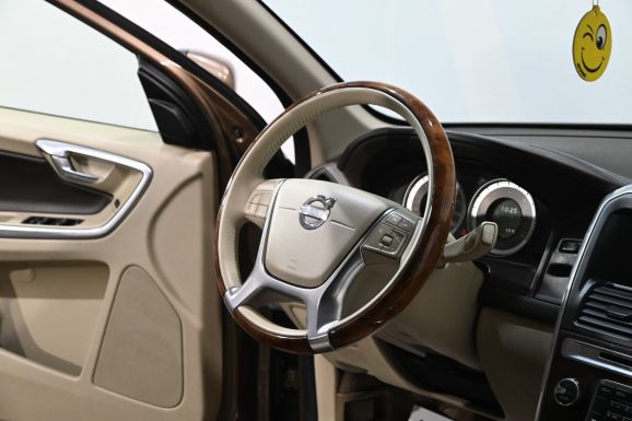 Volvo XC60, 2.4 л, АТ, 2012 фото 9