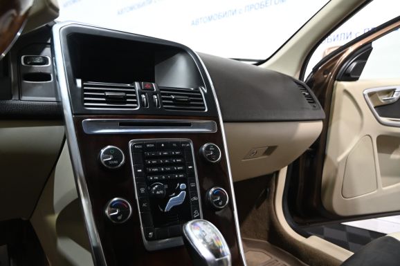 Volvo XC60, 2.4 л, АТ, 2012 фото 11
