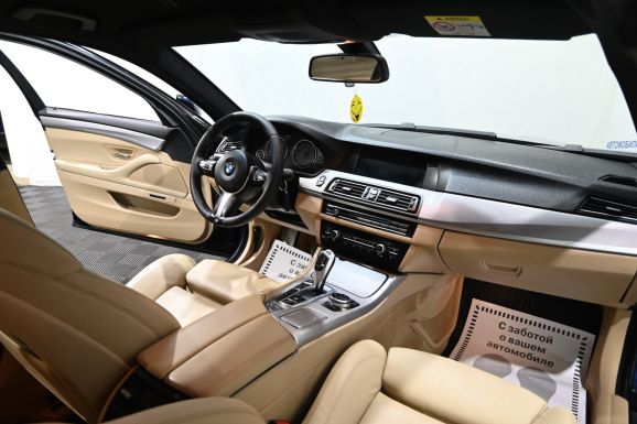 BMW 5 серии, 2.0 л, АТ, 2013 фото 7