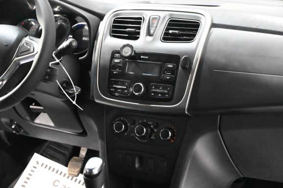 Renault Sandero, 1.6 л, МТ, 2020 фото 10