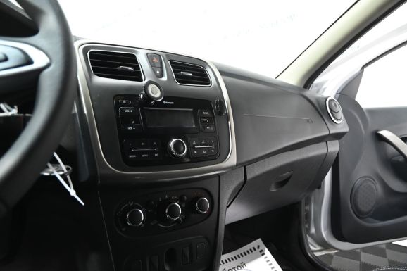 Renault Sandero, 1.6 л, МТ, 2020 фото 11
