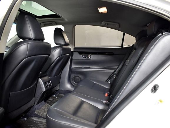 Lexus ES, 2.5 л, АТ, 2013 фото 1